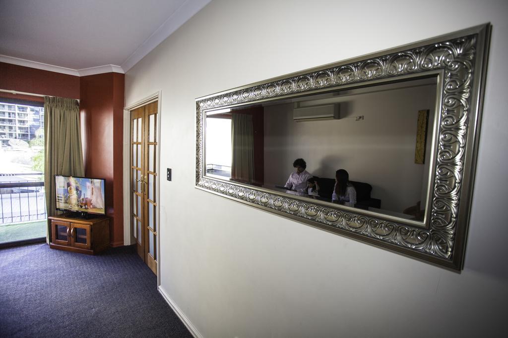 Alderney On Hay - Managed By Starwest Hotel & Apartments East Perth Εξωτερικό φωτογραφία